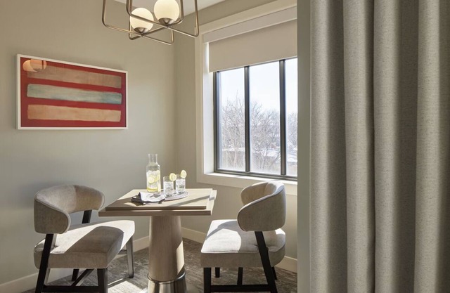 Experience Historic Landmarks – 4 Family Friendly Suites at the Heart of DC