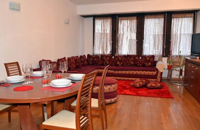Experience the exception in the heart of Marseille in a furnished apartment classified "Atout France 4 *"