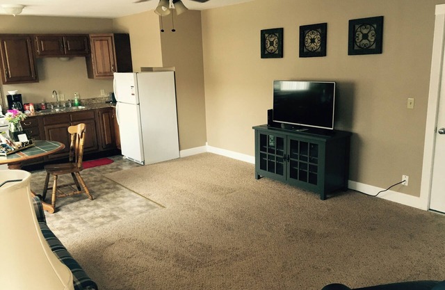 Experience The Lofts – Amazing View, Modern Comforts, Historical Charm!