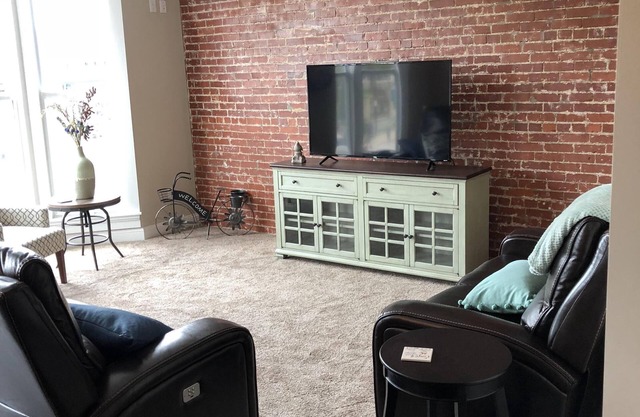 Experience the Lofts-Beck