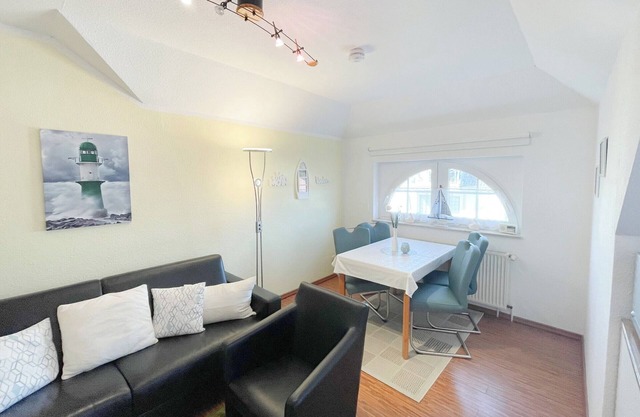 "Experience unforgettable days at Villa Maria-Gabriele on the Baltic Sea!"