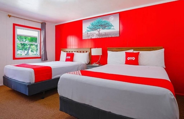 Explore Lamberton Attractions w/Parking & Pet-Friendly Lodging