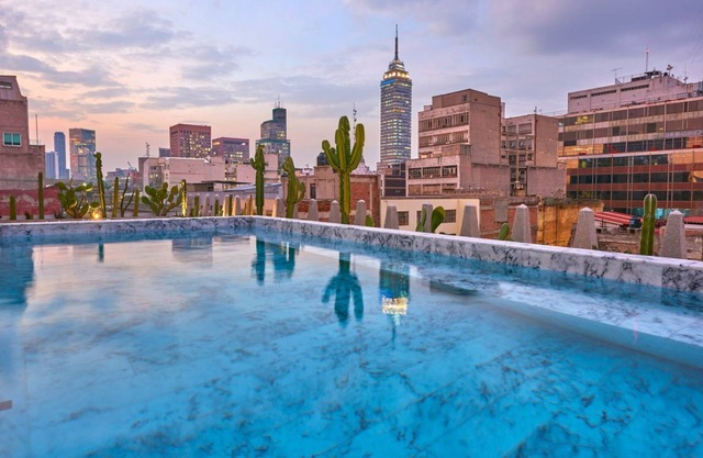 Explore Mexico City from Charming Room Near Latin American Tower - 2 Units