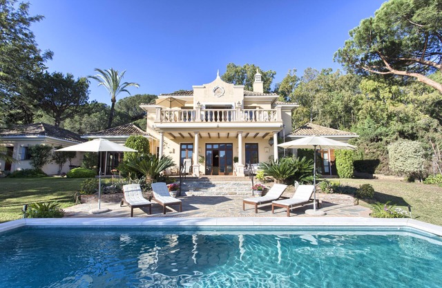 Exquisit 5 bedroom villa - Near to Puerto Banus
