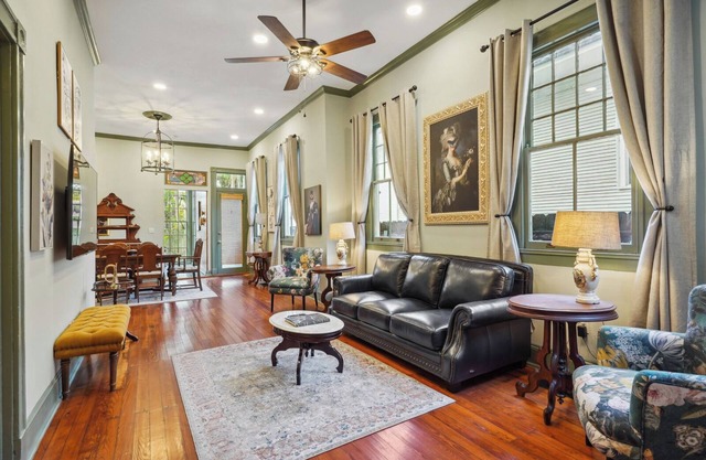 Exquisite Crescent City Home in Mid-City