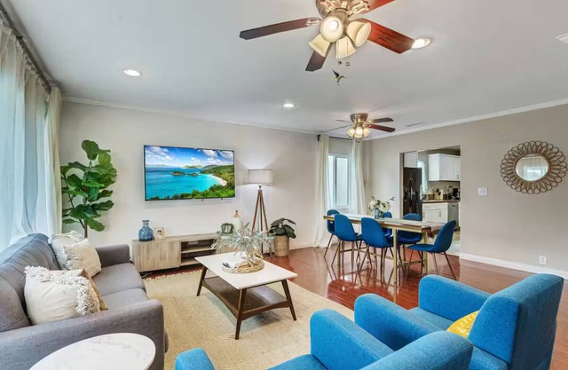 Exquisitely Designed Stunning LA Home in Gardena!