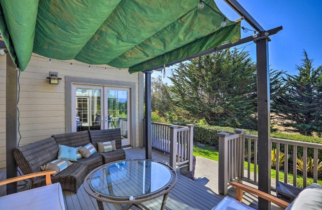 Extravagant Arroyo Grande Home with Golf Views!