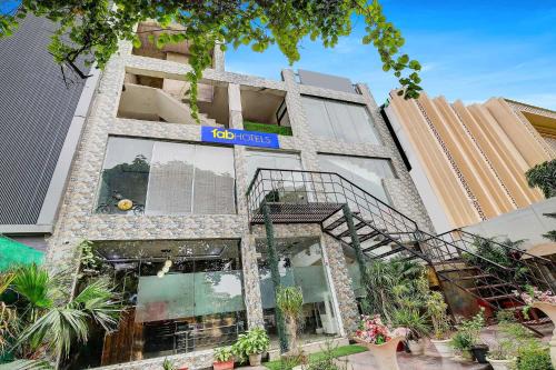 FabHotel Golden Stone