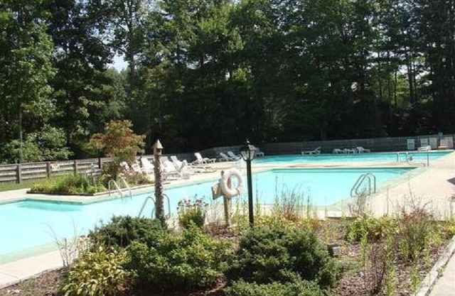 FABULOUS 4 BDRM HOME in the heart of Sapphire Valley with many amenities