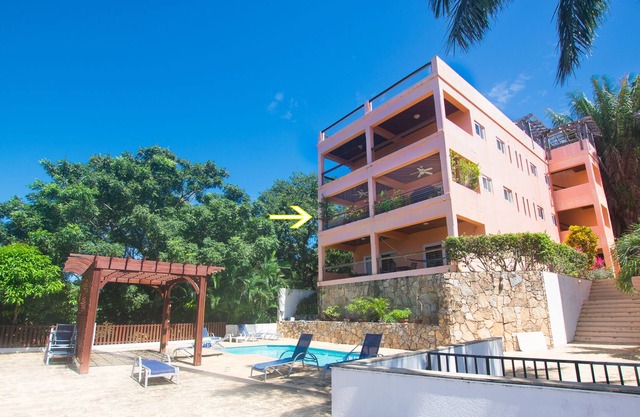 Fabulous Sunset Views at this comfortable condo- 2a