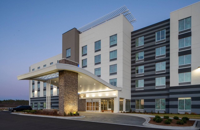 Fairfield Inn & Suites by Marriott Huntsville Redstone Gateway