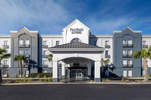 Fairfield Inn & Suites by Marriott Charleston North/Ashley Phosphate