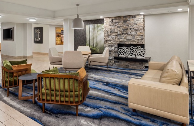 Fairfield Inn & Suites Columbus East