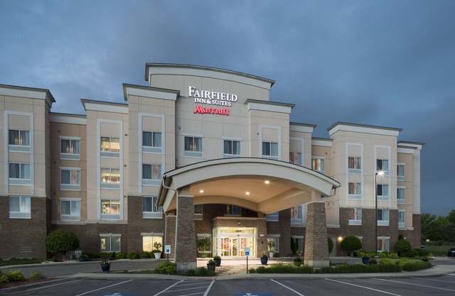 Fairfield Inn & Suites by Marriott Kansas City Overland Park