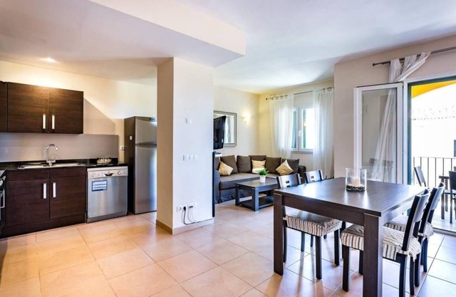 Family apartment upper floor Beach and Relax