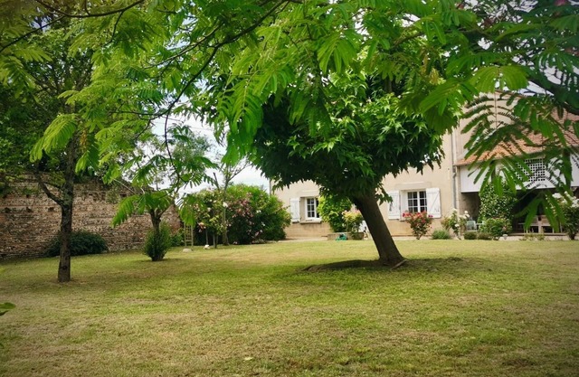 Family country house for rent - sleeps 12
