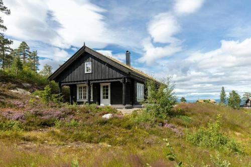 Family Cabin With Mountain View And Ski Trails