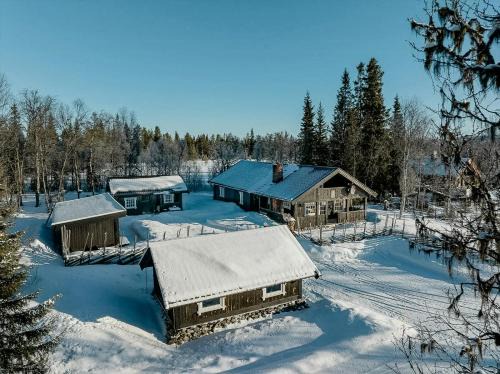Family Cabin With Shelter By Lake Gautetjern