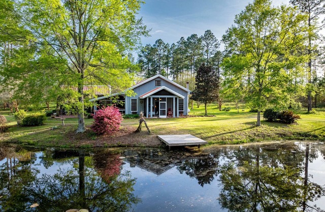 Family-friendly Pondside Hideway Near Moultrie & Thomasville