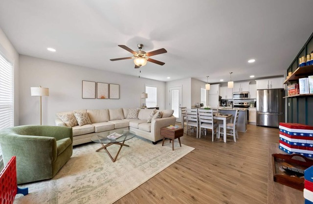 Family Game Night II - 3BD/2.5BA