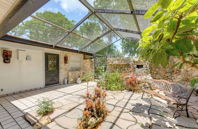 Family Home w/Stunning Water Views in Tavares!