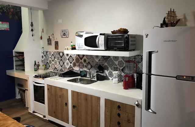 Family house, quiet and safe, close to the beach and shops