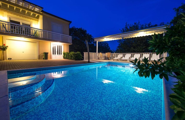 Family Villa With Private Pool, Outdoor Grill, Playground and outdoor Grill