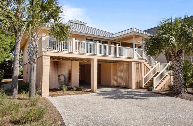 Fantastic Beach Home with Ocean Views & Private Access!