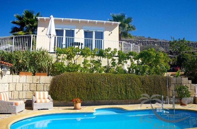 fantastic sunsets finca holiday pool sea view Tenerife south finca holiday