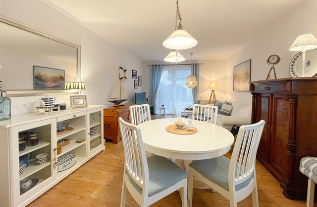 Fantastic vacation apartment "Spatzkenkoje" in Kölpinsee on Usedom - Book now!