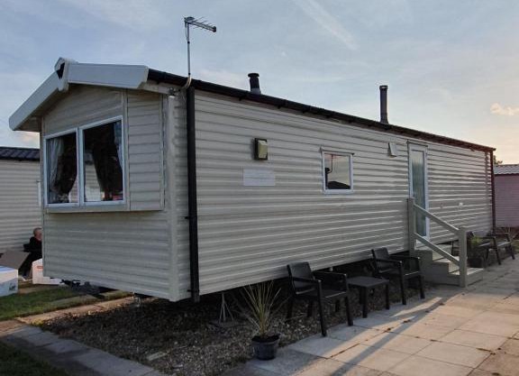 Fantasy Island King Fisher 8Berth 402