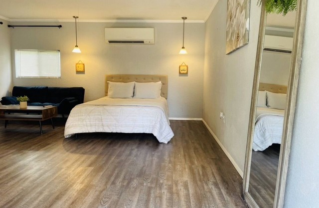 Farm living by Santos Trails & the Villages!