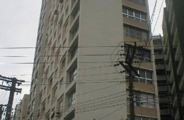 Feet in the sand, spacious apartment in Boqueirão in Santos