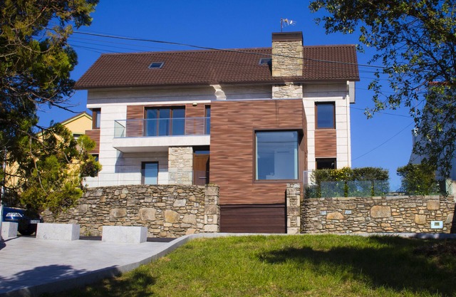 FEITIÑA HOUSE: modern and functional sea views