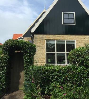 Fenneluca, Den Hoorn