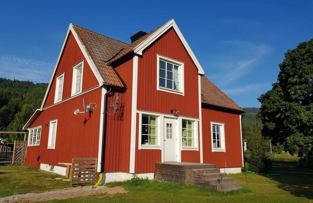 Ferienhaus auf Großem Grundstück mit Sauna und Hottub