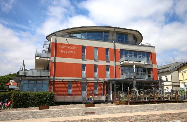 Ferienwohnung Bellevue - Panoramablick auf Sund - Ferienwohnung Bellevue