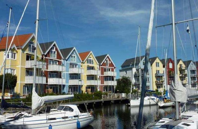 Ferienwohnungen am Yachthafen Kari