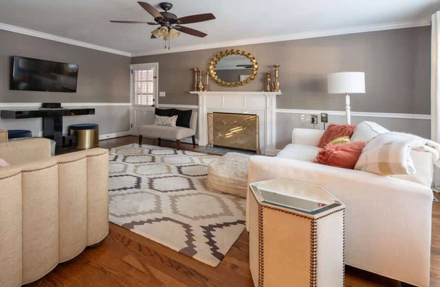 Fernwood Manor: Your Cozy Retreat