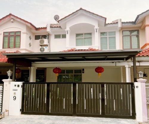 FF9 HOMESTAY