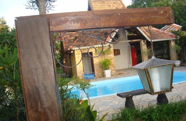 Field and Beach, Tranquility and Agitation in the British center. The choice is yours !