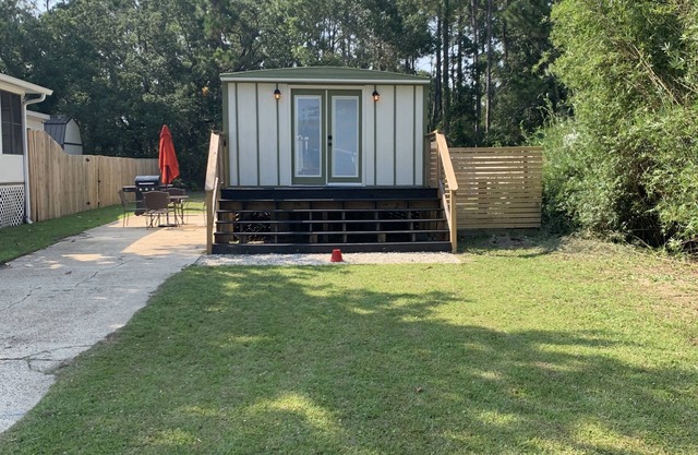 Field Quarters - Blue Angels, NAS, Beaches, and Charming Downtown Pensacola