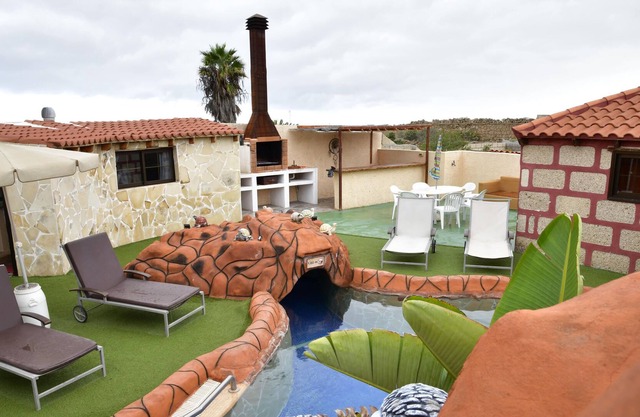 Finca abador in chimiche granadilla de abona