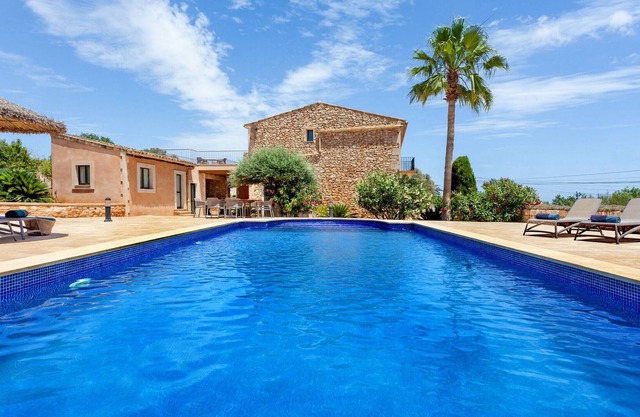 Finca Salzina » 4 bedroom house with sea views and pool