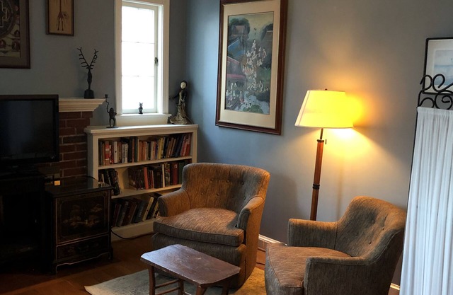 Fine Art and Garden Views near Bethesda metro