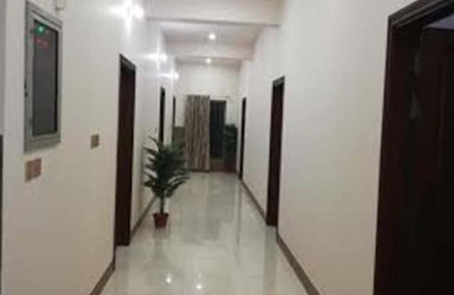 Fine Star Hotel