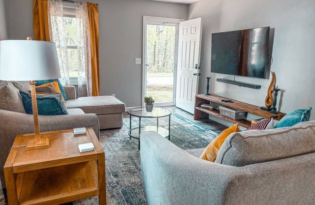 Fire Pit - Single Level Home - Pet Friendly