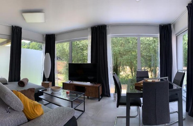 Firmen & Ferienwohnung Brecht 2