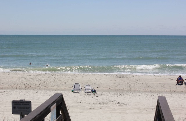 First Floor Ocean Front 1 Bedroom