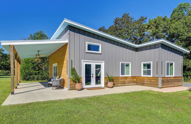 Fish, Boat & Unwind: Gem 6 Mi to Gulf Shores Beach